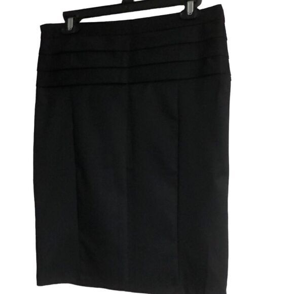 Zara skirt M horizontal pleat side zipper slant front pleat pencil style black - Picture 3 of 8